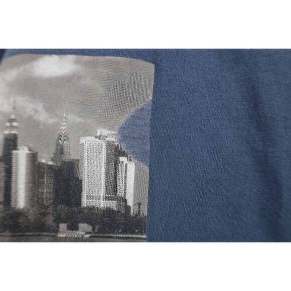 Vintage Y2K 2007 Streetwear Mens Large Faded Spell Out New York Box Logo T-Shirt - Picture 8 of 16